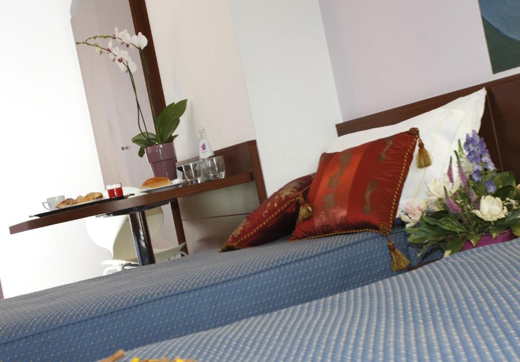 Hotel Il Monte Serravalle Room photo
