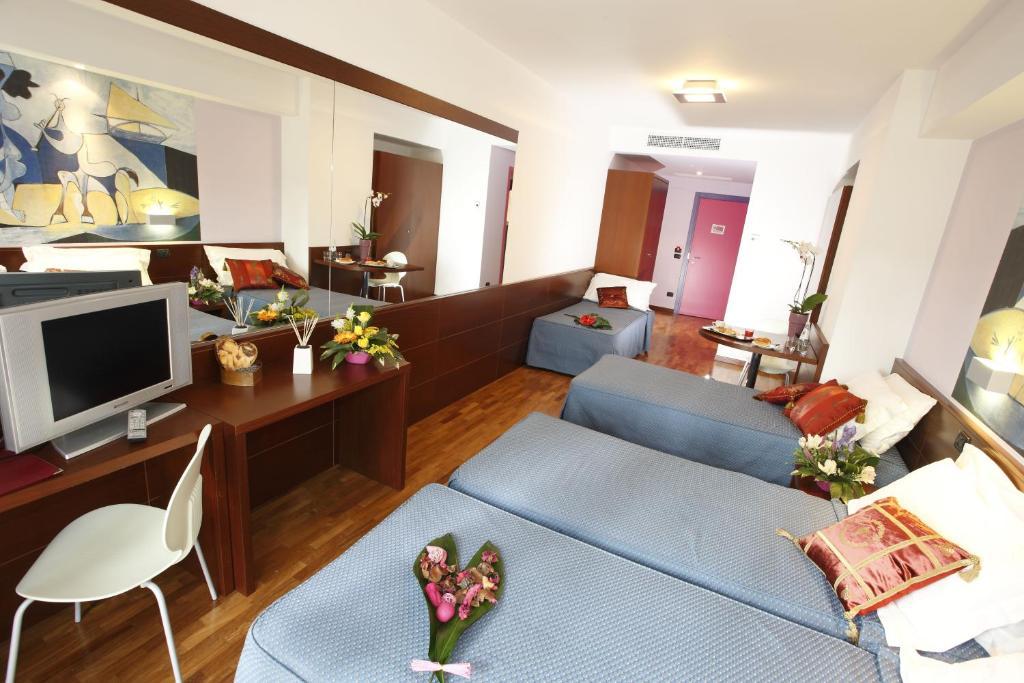 Hotel Il Monte Serravalle Room photo